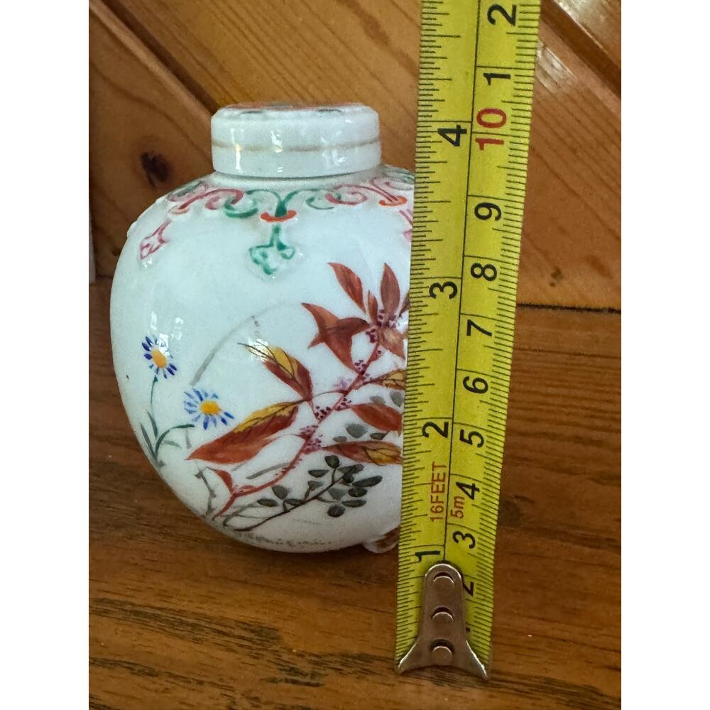 Vintage Hand Painted Porcelain Mini Bud Vase Floral Footed Ginger Jar Style - Picture 7 of 8